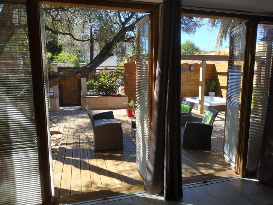 Studio Jacuzzi Prive A 8 Min A Pied De La Plage Appartement La Ciotat Buitenkant foto