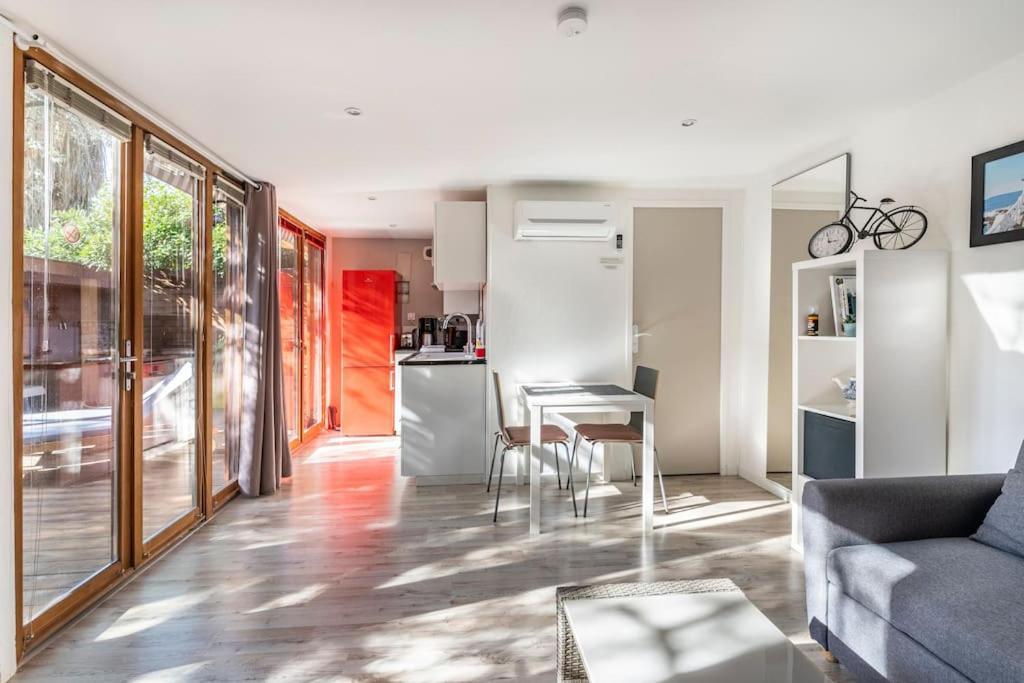 Studio Jacuzzi Prive A 8 Min A Pied De La Plage Appartement La Ciotat Buitenkant foto