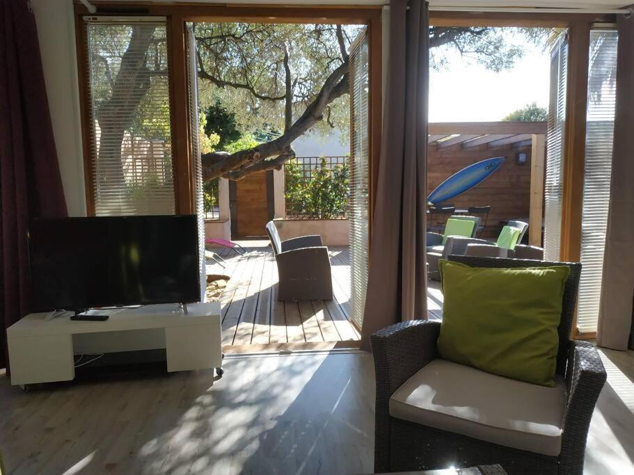 Studio Jacuzzi Prive A 8 Min A Pied De La Plage Appartement La Ciotat Buitenkant foto