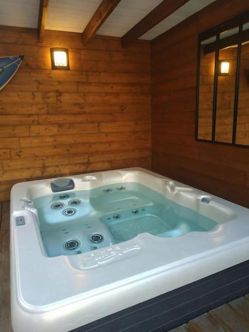 Studio Jacuzzi Prive A 8 Min A Pied De La Plage Appartement La Ciotat Buitenkant foto